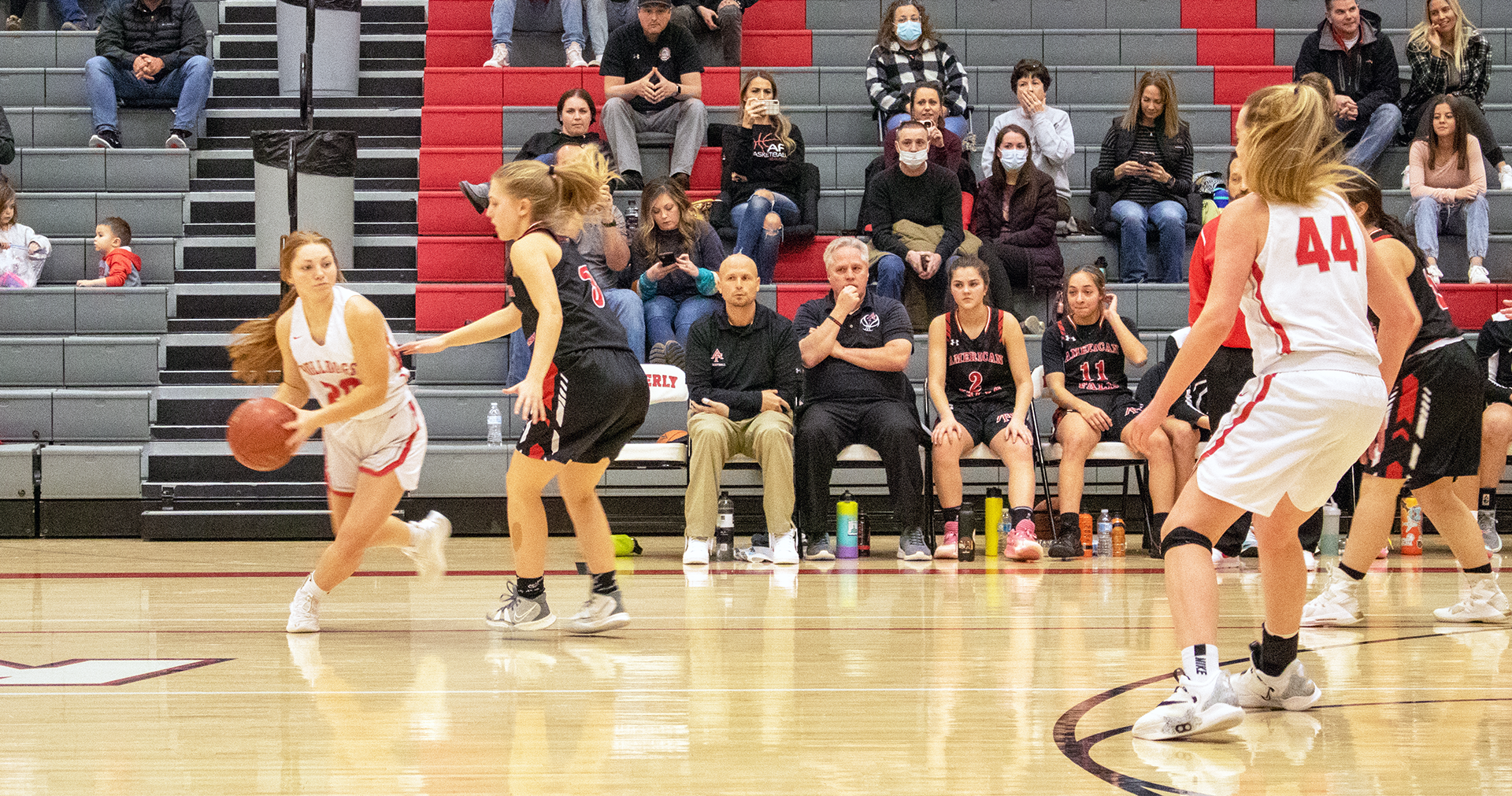 Emily Hanchey looks to pass the ball to Macy Dille during a game last season. | Photo by Emma Petersen